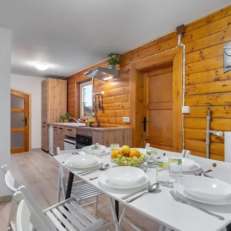 Apartment Tatraholiday - Bialy Potok #2 *